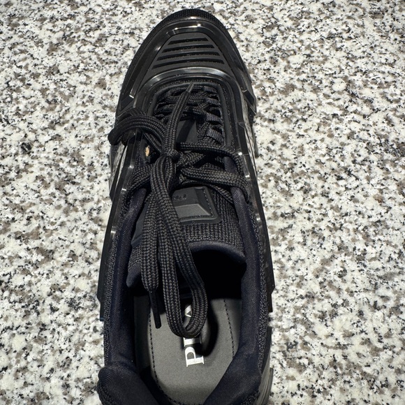 9.5 Black PRADA CLOUDBUST TECHNICAL SNEAKERS
100% Authentic - Picture 8 of 16